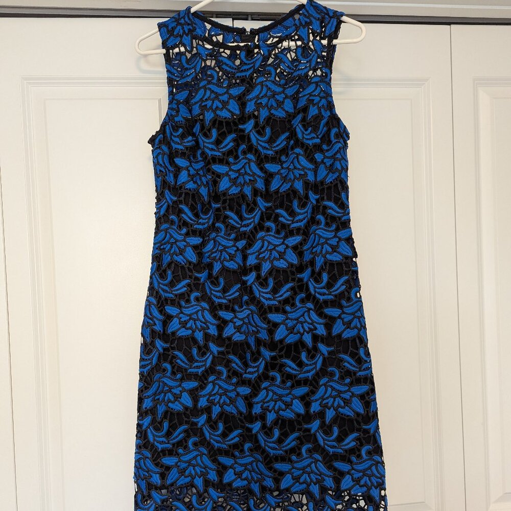 Blue & Black Lace Cocktail Dress sz 6 Julia Jordan